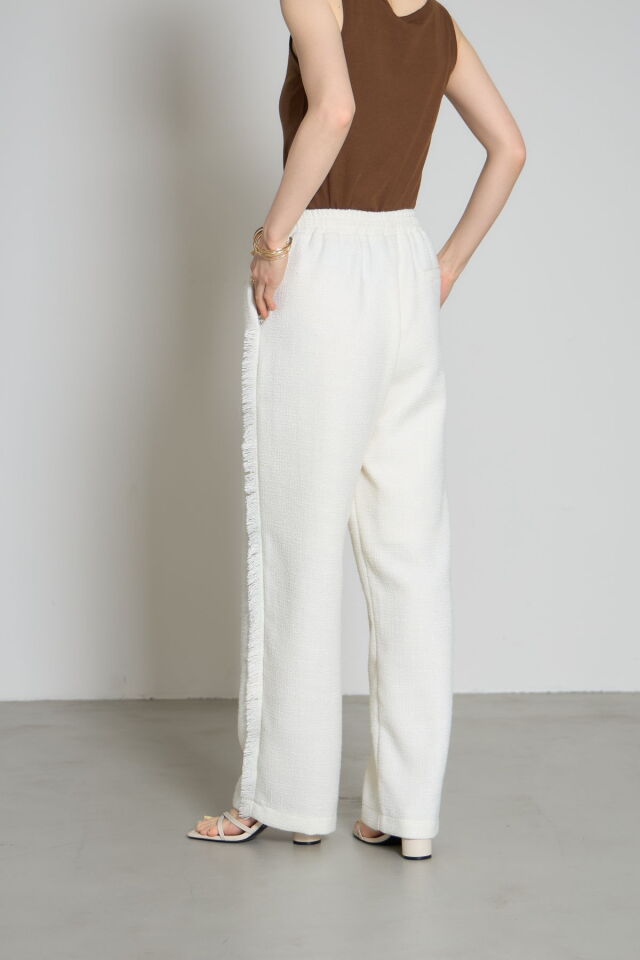 林田岬優さん着用】リラックスフリンジパンツ