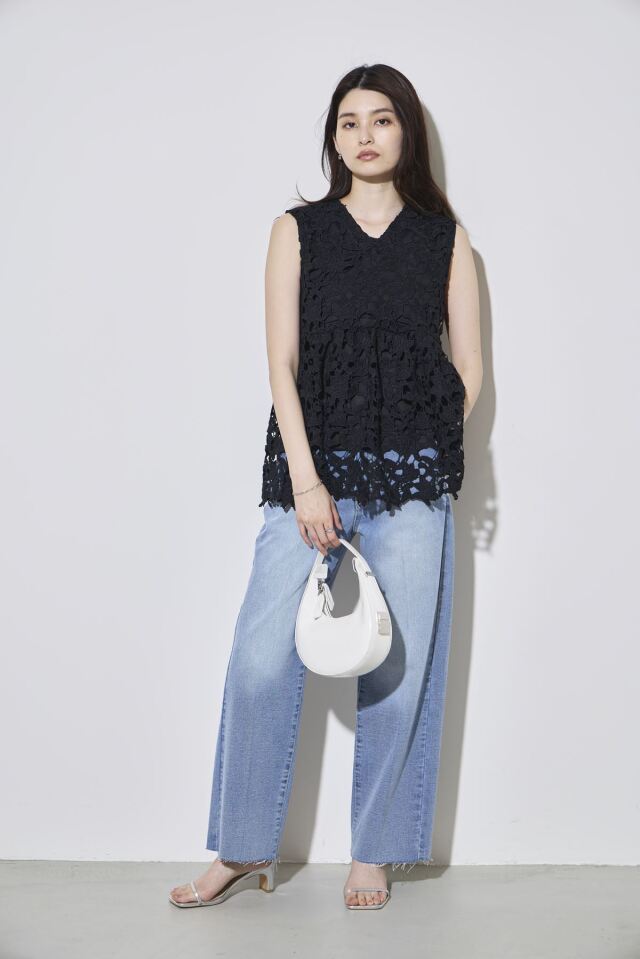 林田岬優さん着用】ケミカルレースブラウス