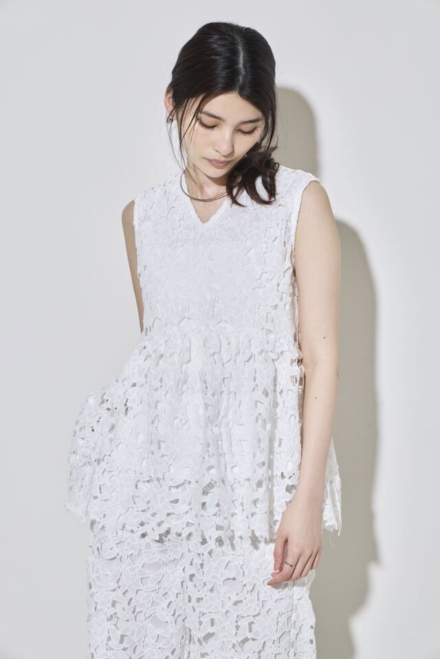 ニコル・ボーラス　RP05 林田岬優さん着用】ケミカルレースブラウス