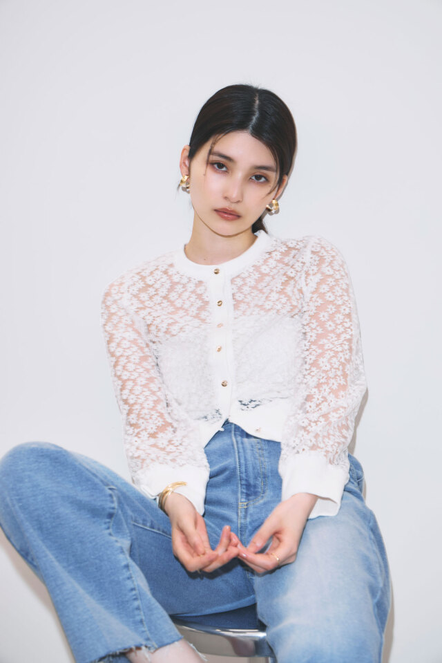 レーススリーブブラウス