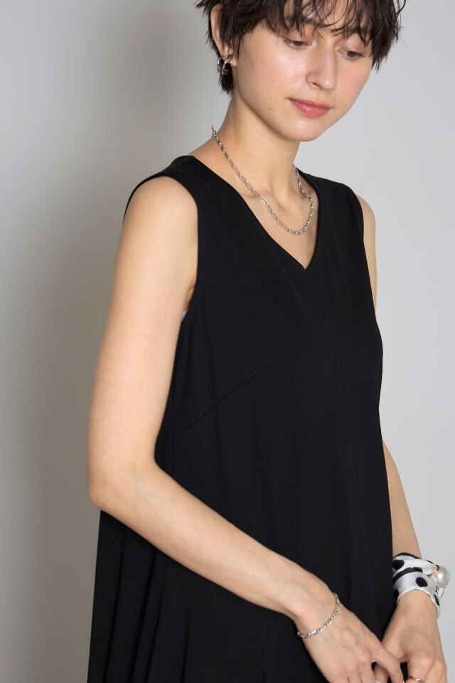 週末お値下げ♡フィットアンドフレアワンピース 手洗い可】フィットアンドフレアワンピース（ミドルワンピース