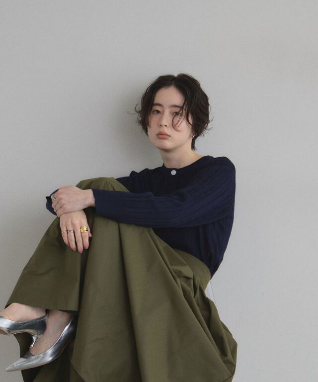 Ｂ・エスピノース、オレンジの枝、超希少、新品額付、状態良好 美香さん着用】ピンタックフレアスカート