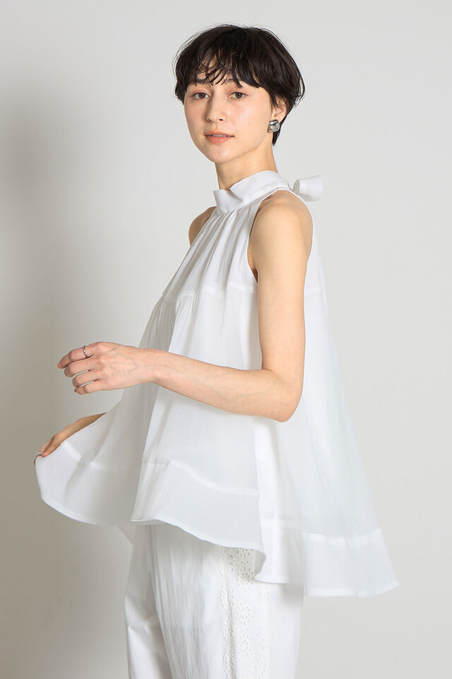 専用です　アメノチハレ　ボリュームスリーブ比翼ブラウス　長袖　タグ付き未使用　紺 袖口リブ付先染めチェック柄チュニックブラウス（サイドポケット