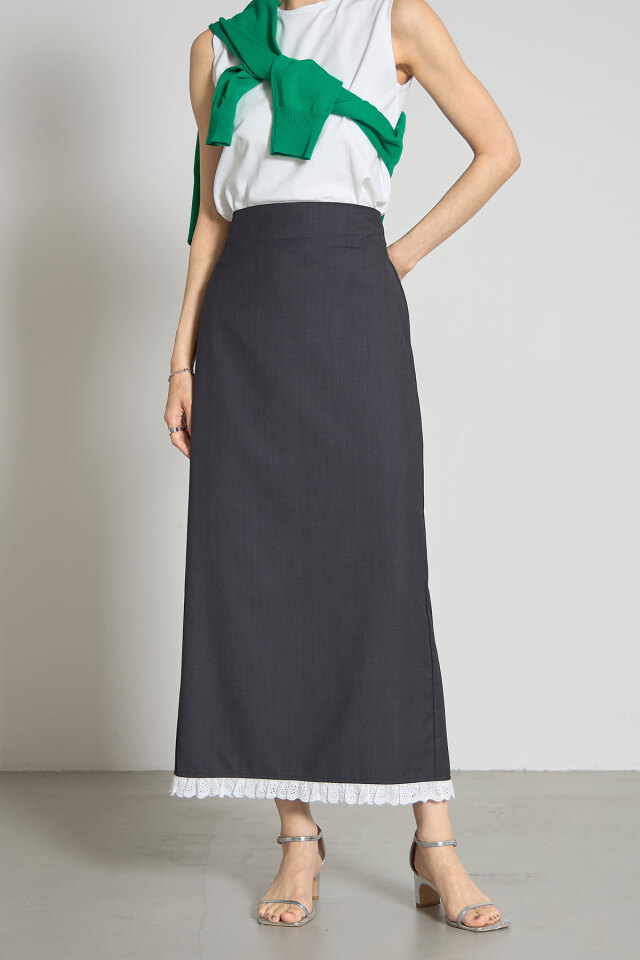 コットンレースヘムスカート