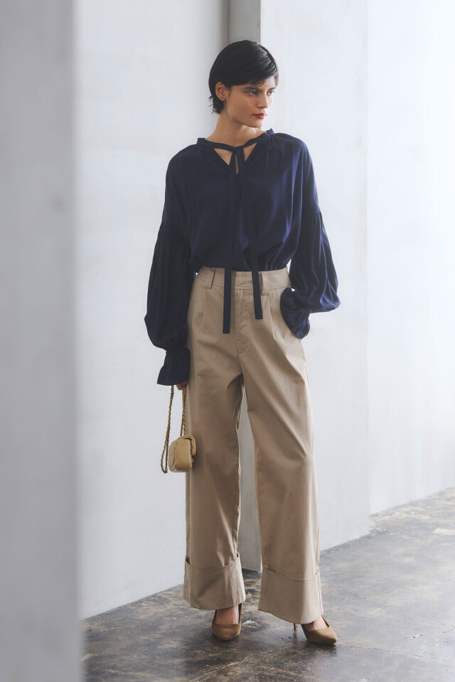 【WEB先行】ロールアップチノワイドパンツ