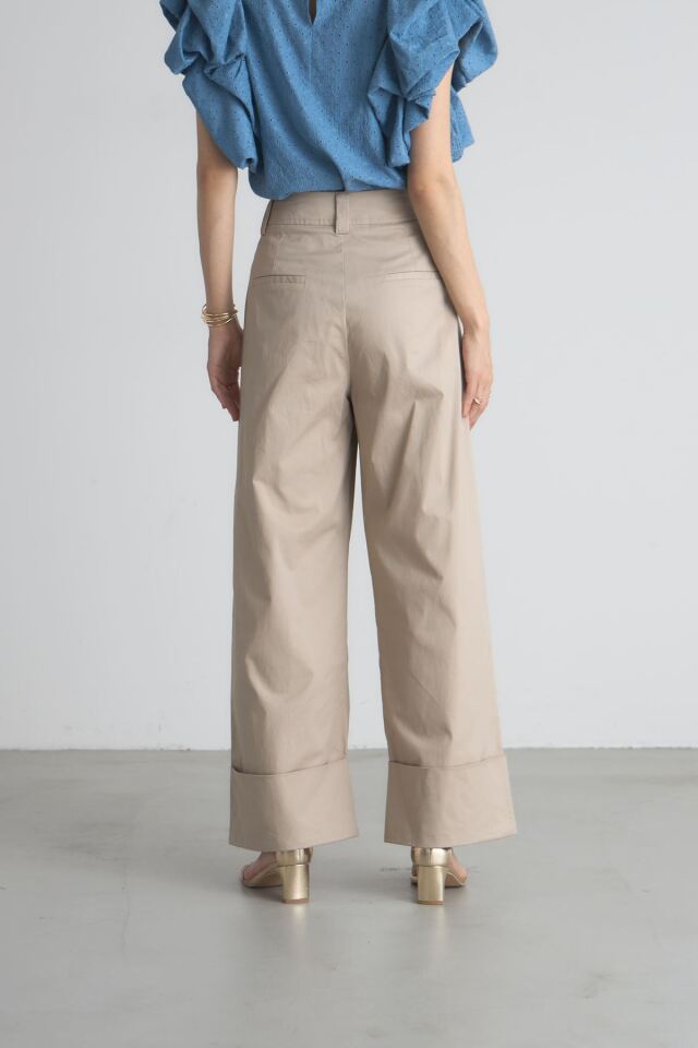 ロールアップチノワイドパンツ