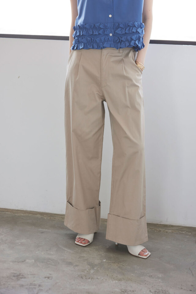 ロールアップチノワイドパンツ
