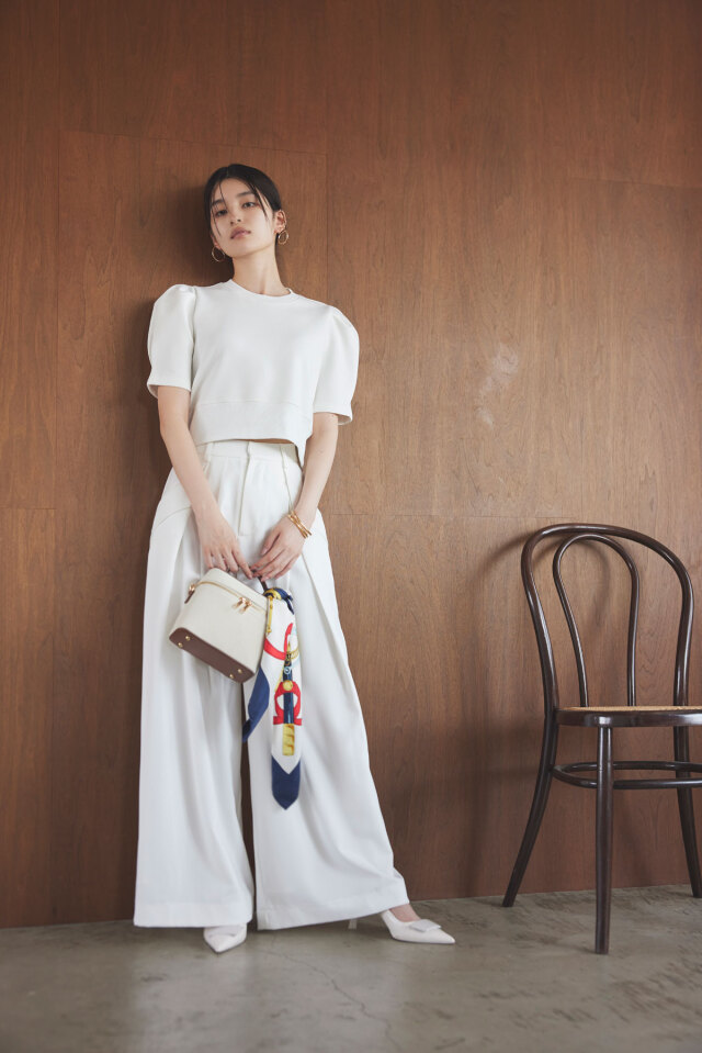 Alataページ 袖タックプルオーバー