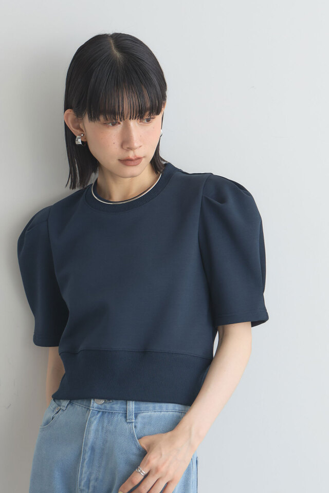 袖タックプルオーバー