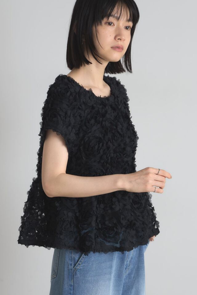 花びらチュールペプラムトップス