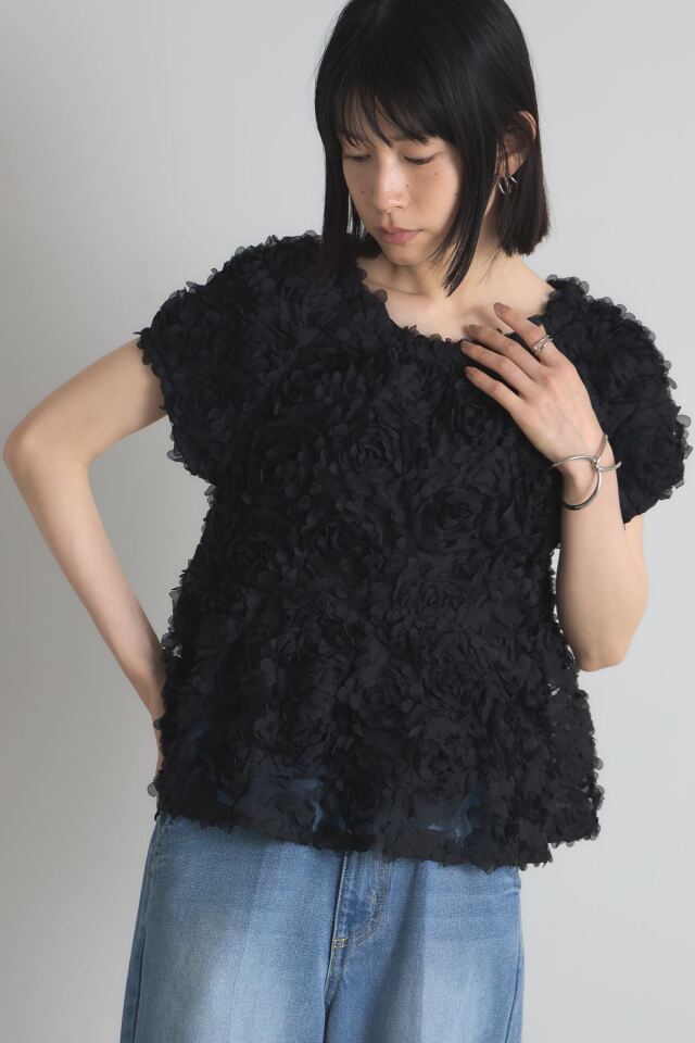 花びらチュールペプラムトップス