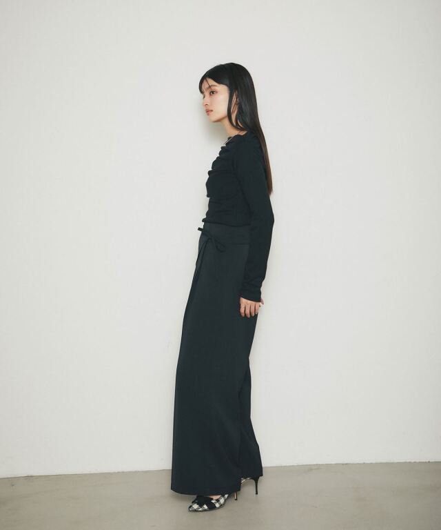 ラップワイドパンツ