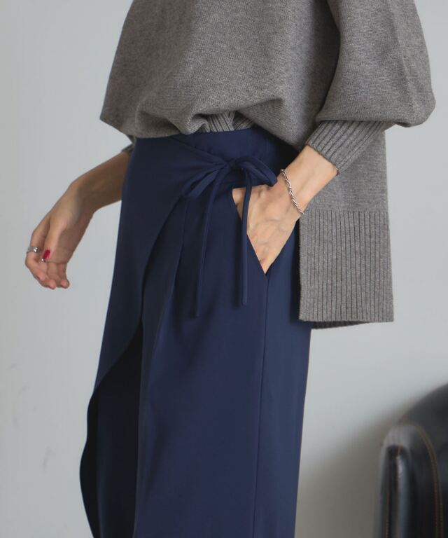ラップワイドパンツ