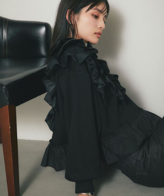 アシメフリルカットプルオーバー