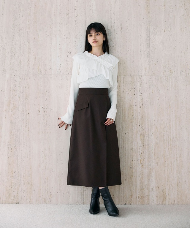 タックナロースカート