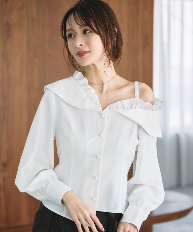 【舞川あいくさん着用】グレイスワンショルブラウス