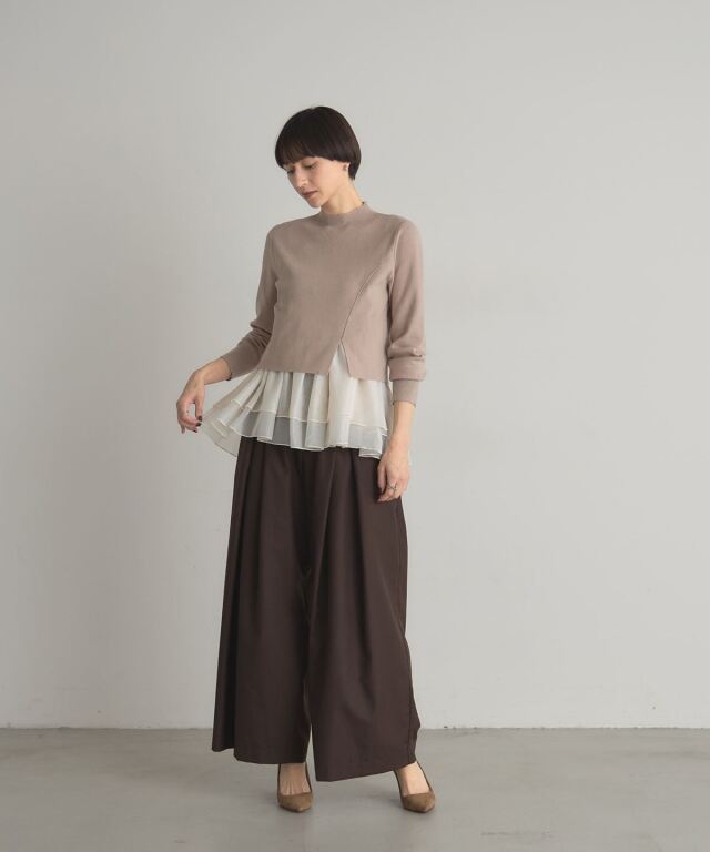 フリルレイヤードニットプルオーバー