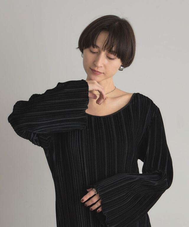 リブベロアワンピース