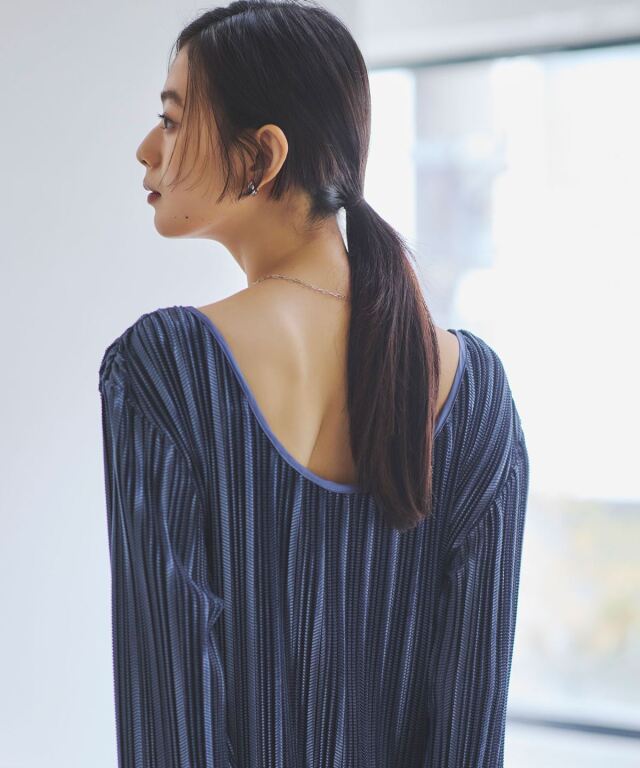 リブベロアワンピース