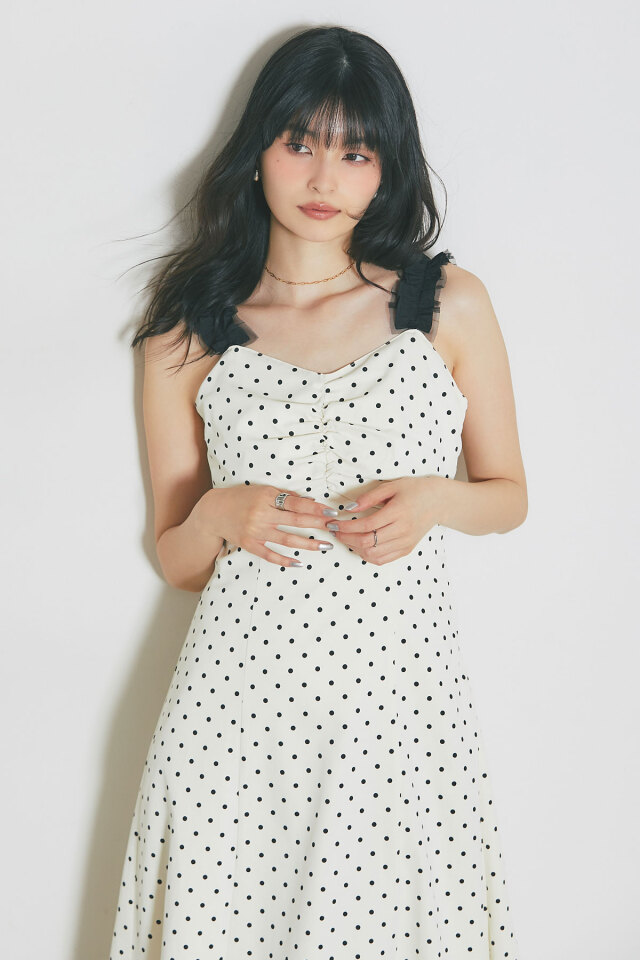 ケーブルニット