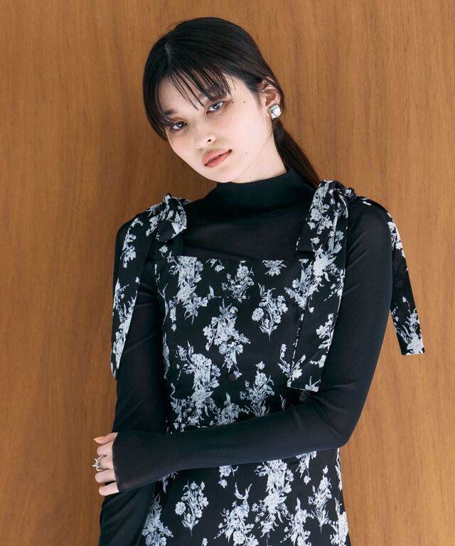 リボンディテールフラワープリントワンピース
