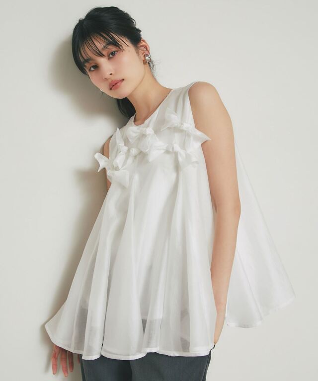 リボンディテールノースリブラウス