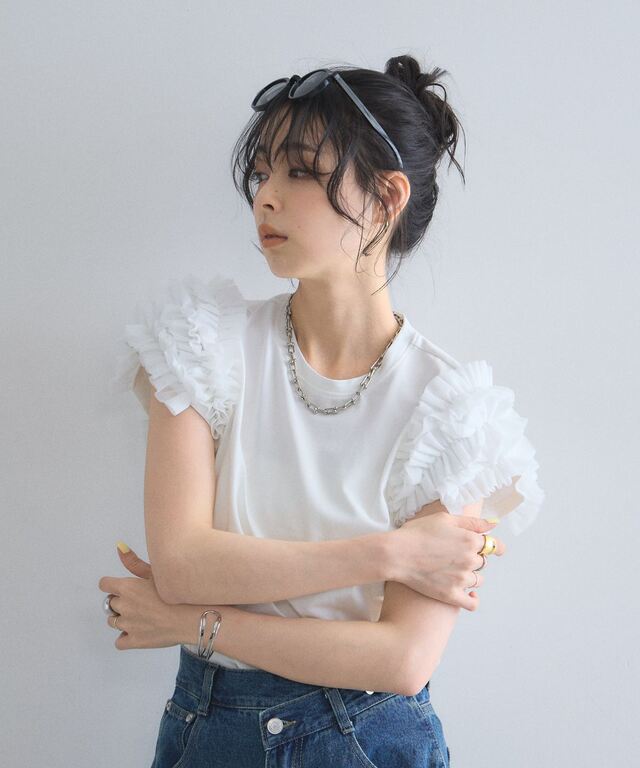 チュールフリルスリーブTシャツ