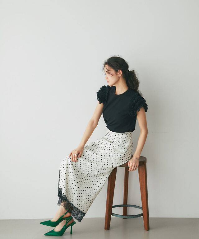 チュールフリルスリーブTシャツ