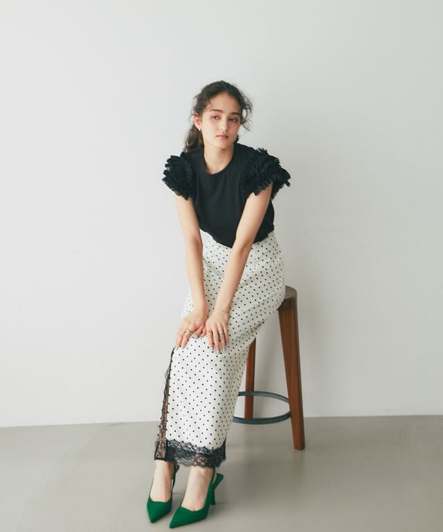 チュールフリルスリーブTシャツ
