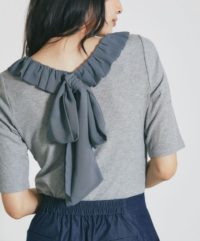 はな 專用 前後2WAYバックリボンカットソー