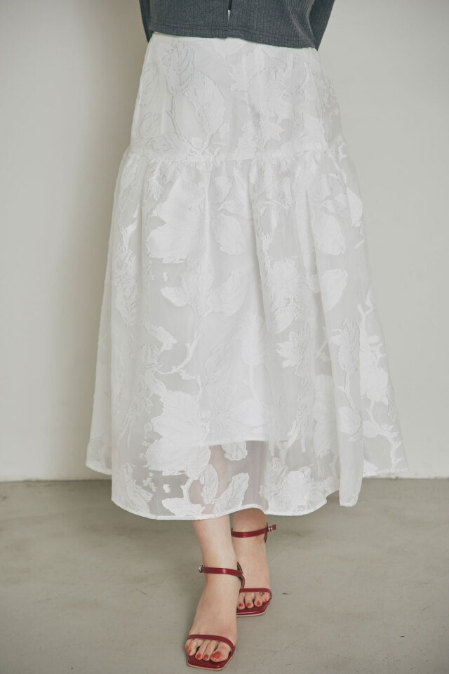 ケーブルニット