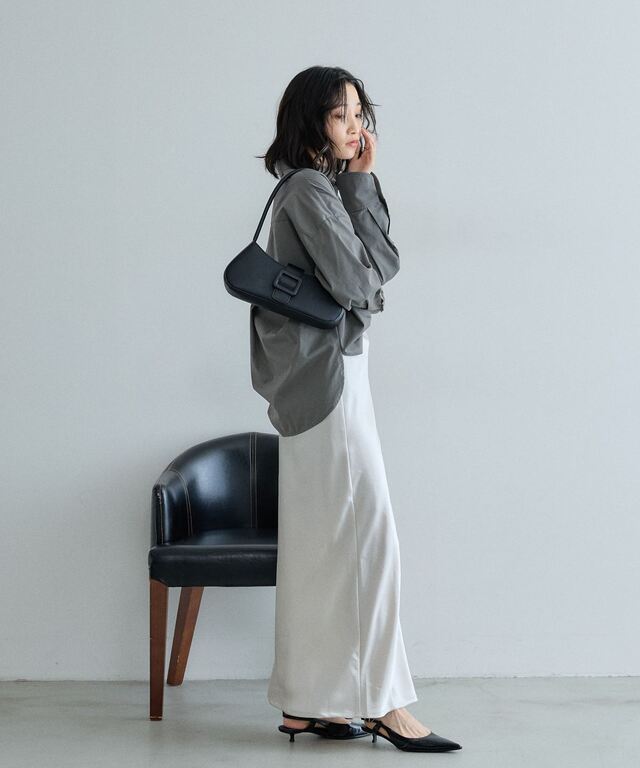美シルエットスタンダードシャツ