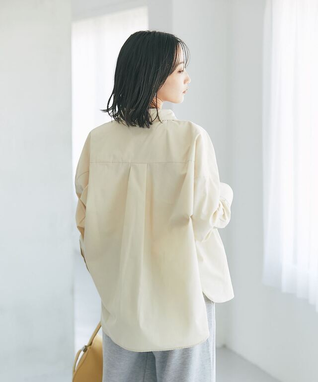 美シルエットスタンダードシャツ