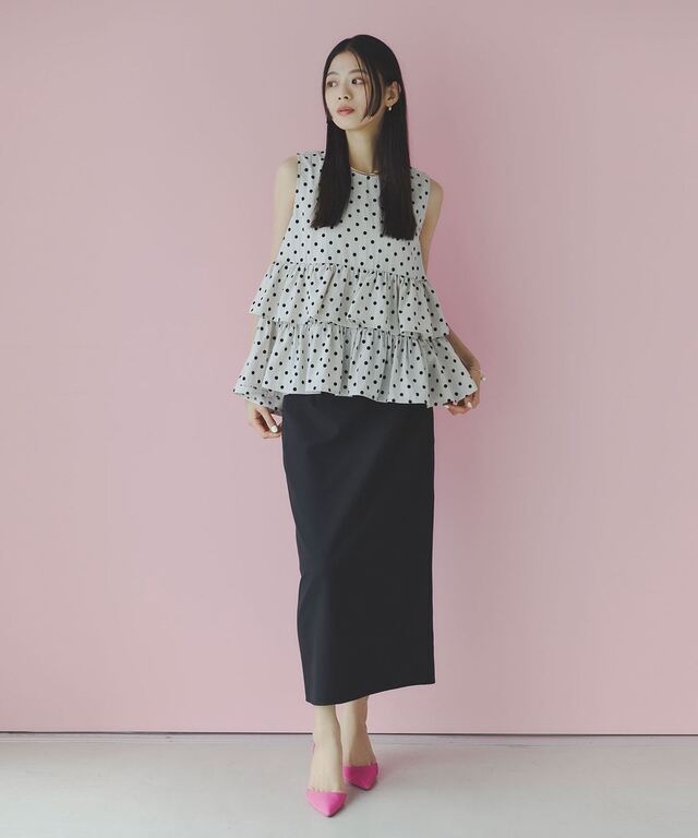 A.K出品⭐︎ ドットボリュームフリルブラウス
