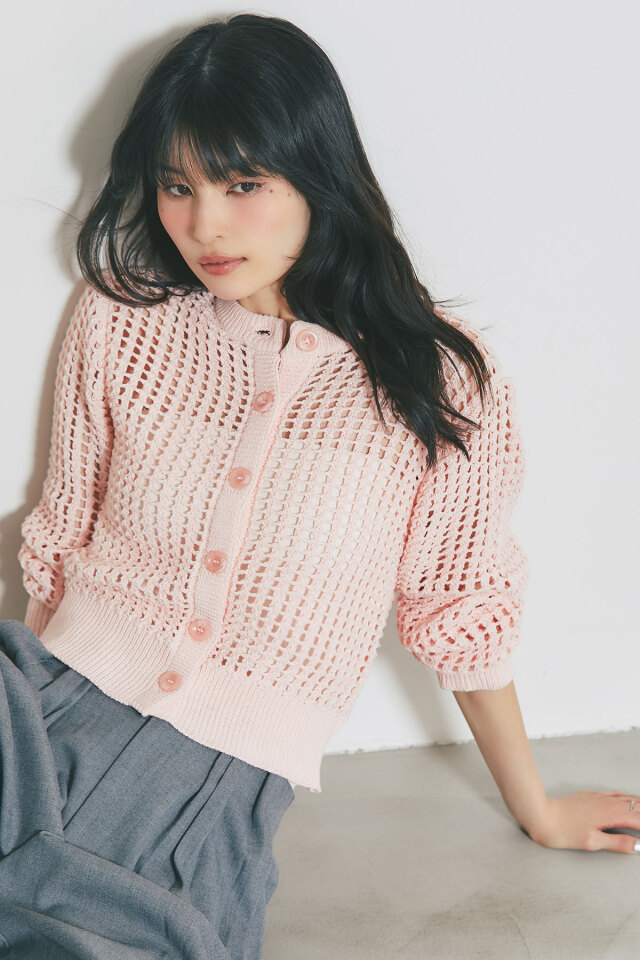 ケーブルニット