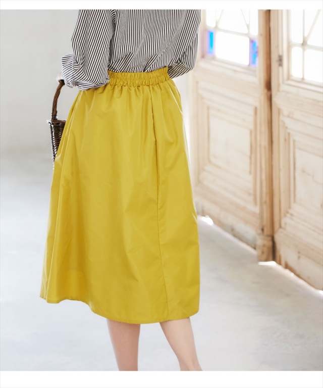 形状記憶タフタフレアスカート