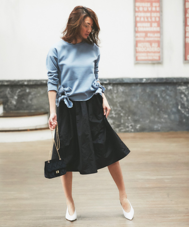 形状記憶タフタフレアスカート