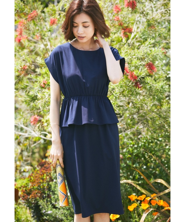 ペプラムデザインワンピース