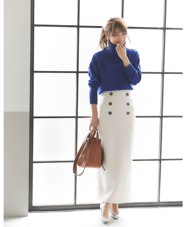 サスペンダー付きタイトロングスカート