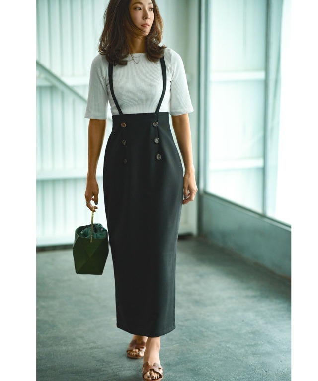 高橋志津奈さん着用 サスペンダー付きタイトロングスカート