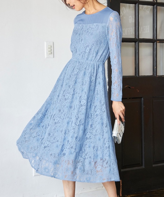 レースフィットアンドフレアワンピース