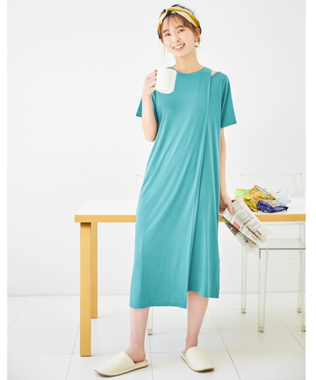 アシンメトリーデザインカットワンピース