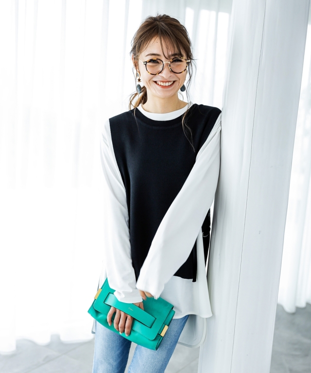 成瀬愛里さん着用 サイドベルテッドニットジレ