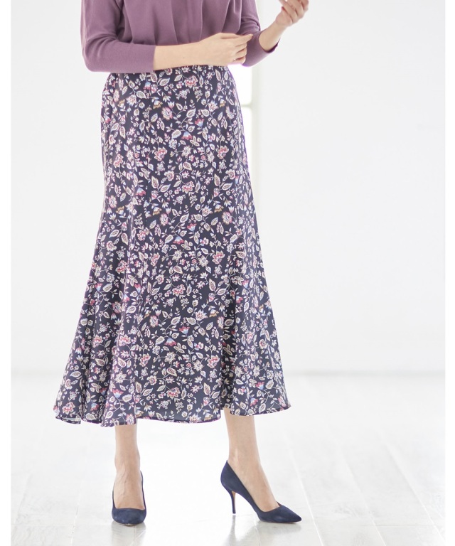 岩間恵さん着用》サラサ風プリントスカート