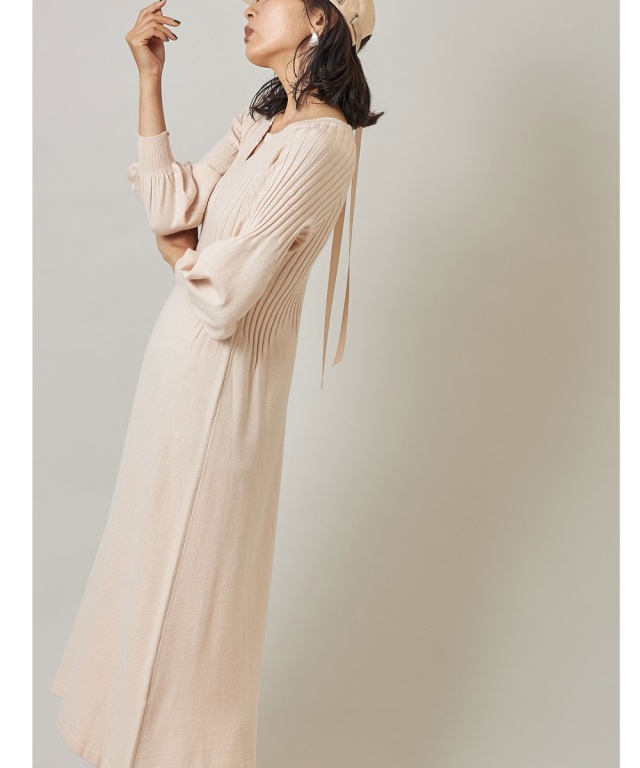 リブ切替キーネックニットワンピース