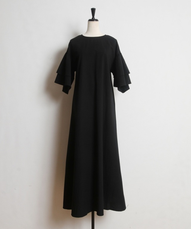 バックレースアップフレアワンピース