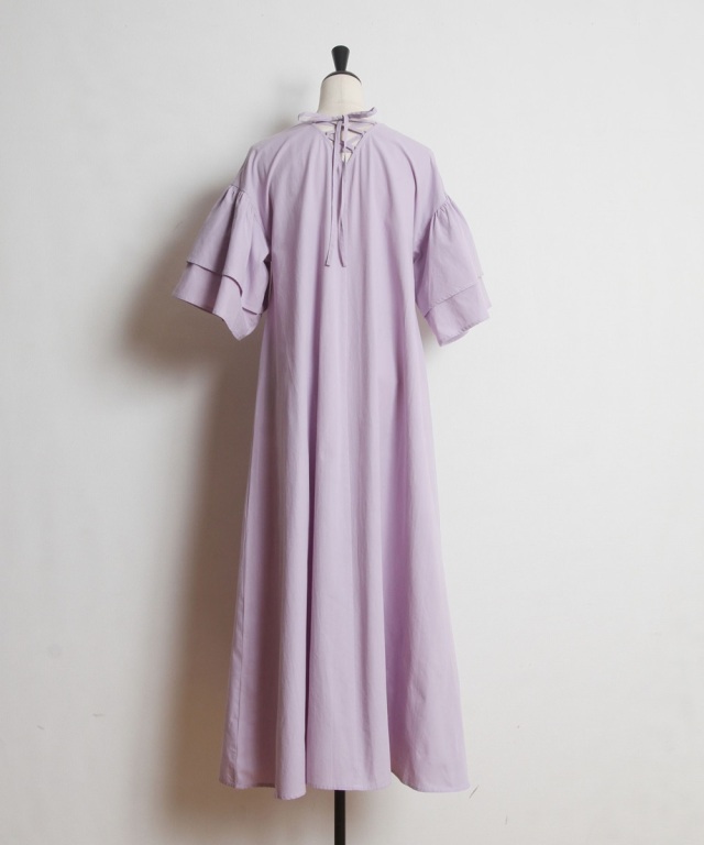 バックレースアップフレアワンピース