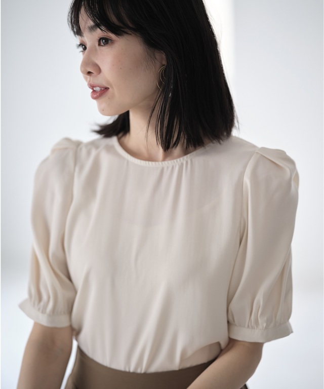 タオバオ限定　Bonjour diary Butterfly blouse 체크앤도트