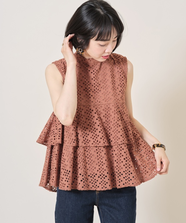 スタンドカラーダブルペプラムブラウス