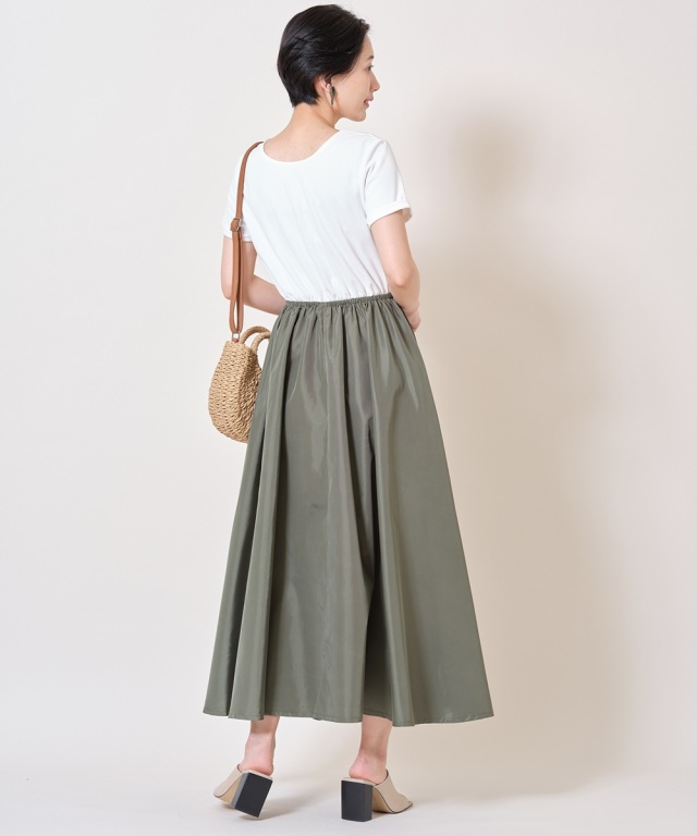 美香さん着用】ポンチタフタドッキングワンピース